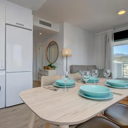 公寓 Stylish Floor 2 Bedroom Escape In 埃斯特波纳