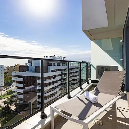 公寓 Stylish Floor 2 Bedroom Escape In 埃斯特波纳