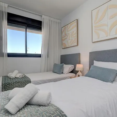 Διαμέρισμα Stylish Floor 2 Bedroom Escape In