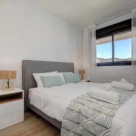 Διαμέρισμα Stylish Floor 2 Bedroom Escape In *